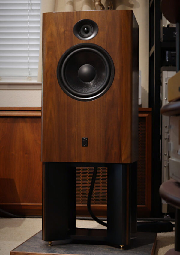 B300 Speaker Front